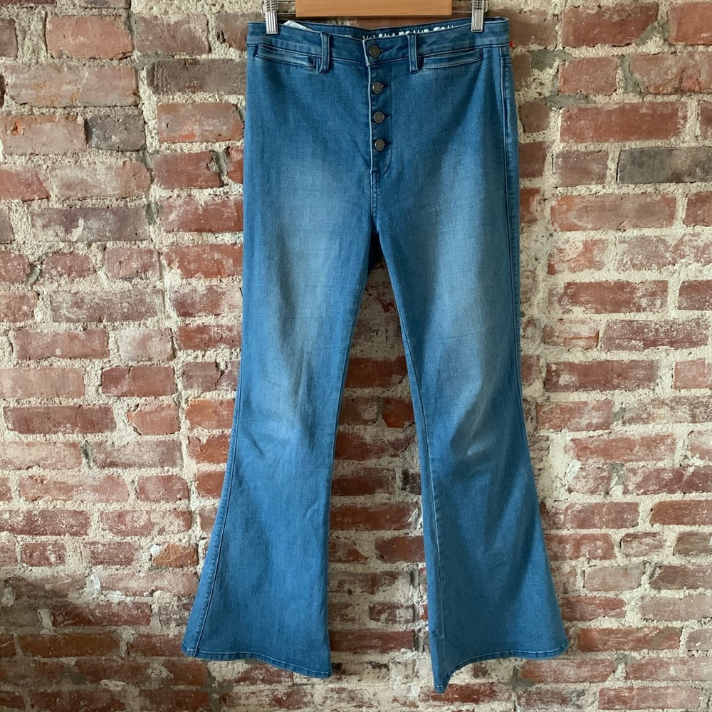 VOLCOM High & Waisted 70s Flare Jeans 4 Button Fly
